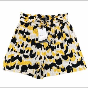 NWT PAPER BAG SHORTS